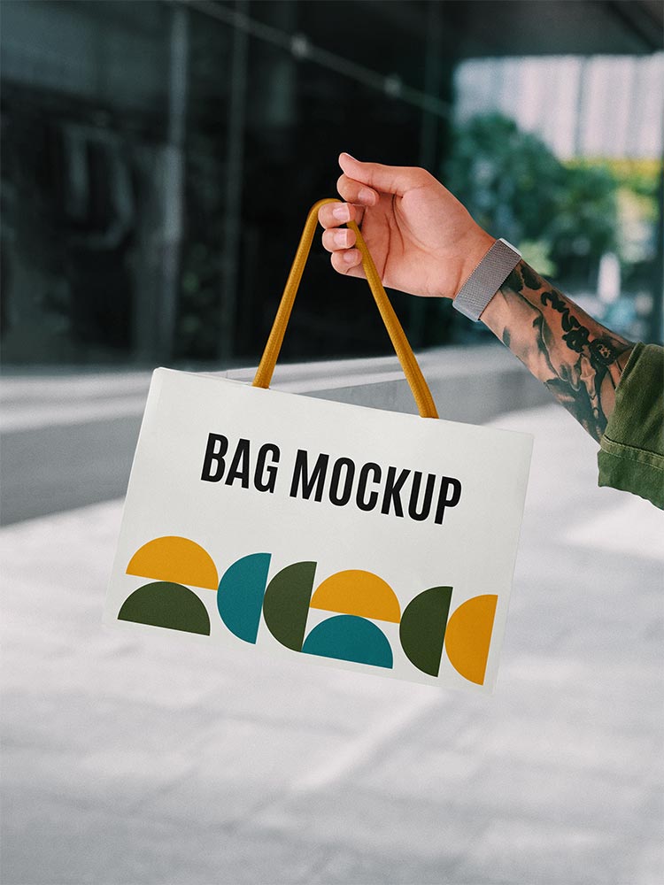 Small shopping bag mockup