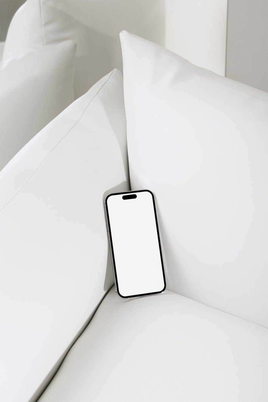 Free iPhone 14 Pro Mockup